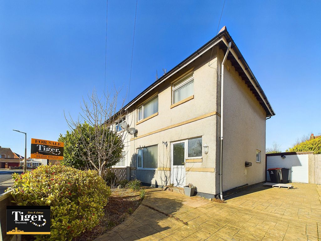 Property photo 1 of 13 Cam02176G0-Pr0470-Still011