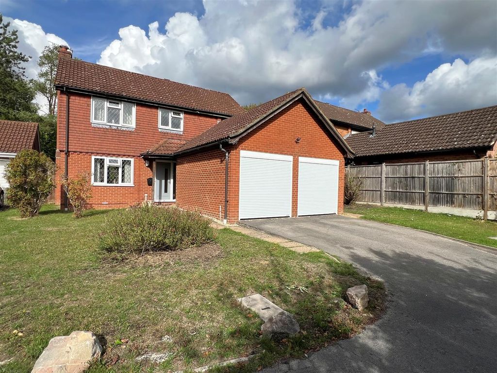 Property photo 1 of 22