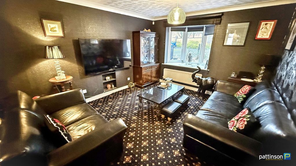 Property photo 2 of 41