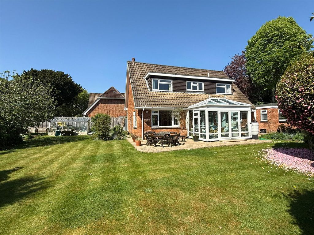 Property photo 2 of 22 Picture No. 47