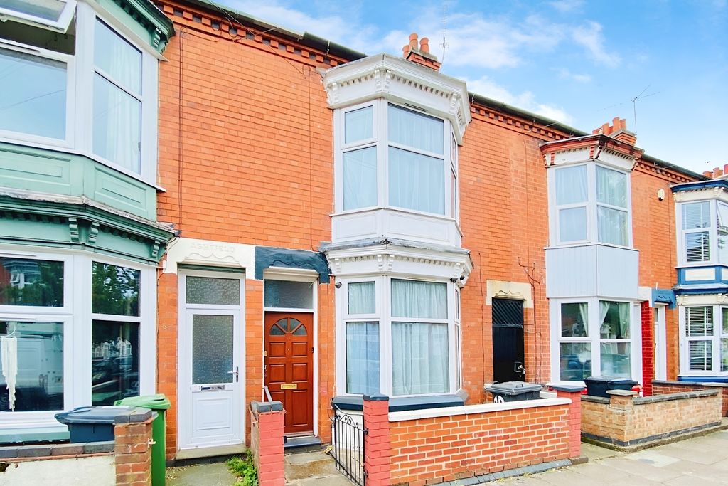 Property photo 1 of 19