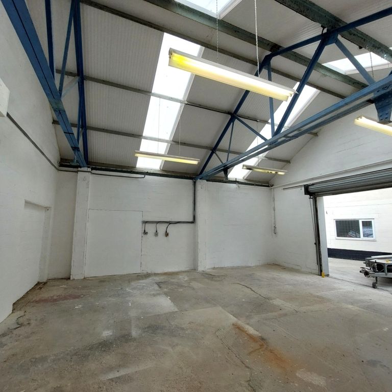 Property photo 3 of 4