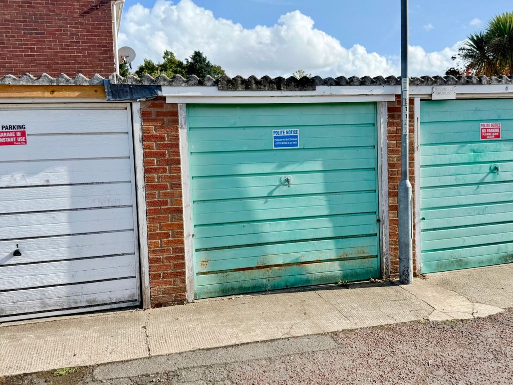 Property photo 2 of 4