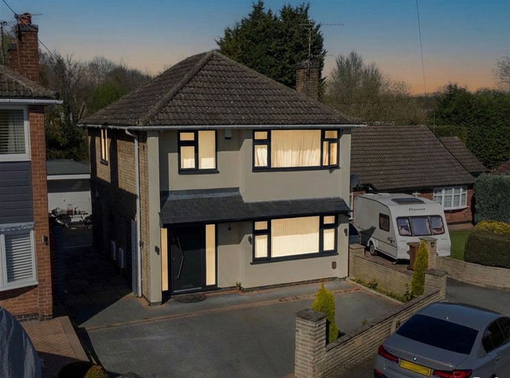 Property photo 1 of 18 Front Dusk(Digitally Enhanced)