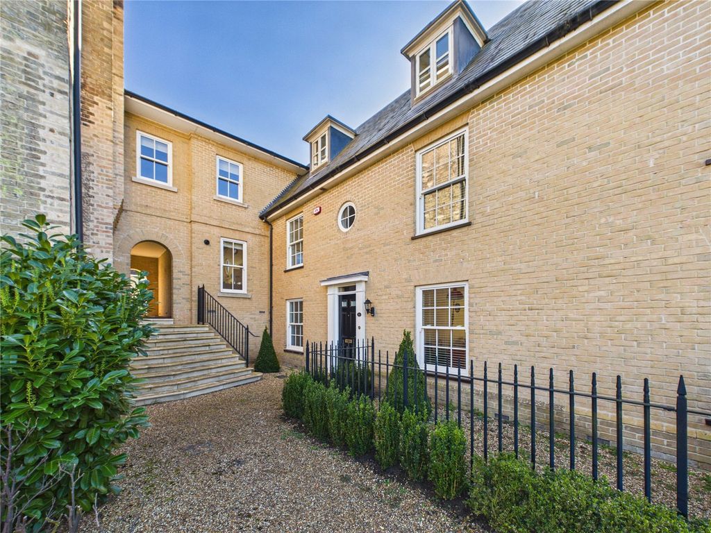 Property photo 1 of 24 Picture 1