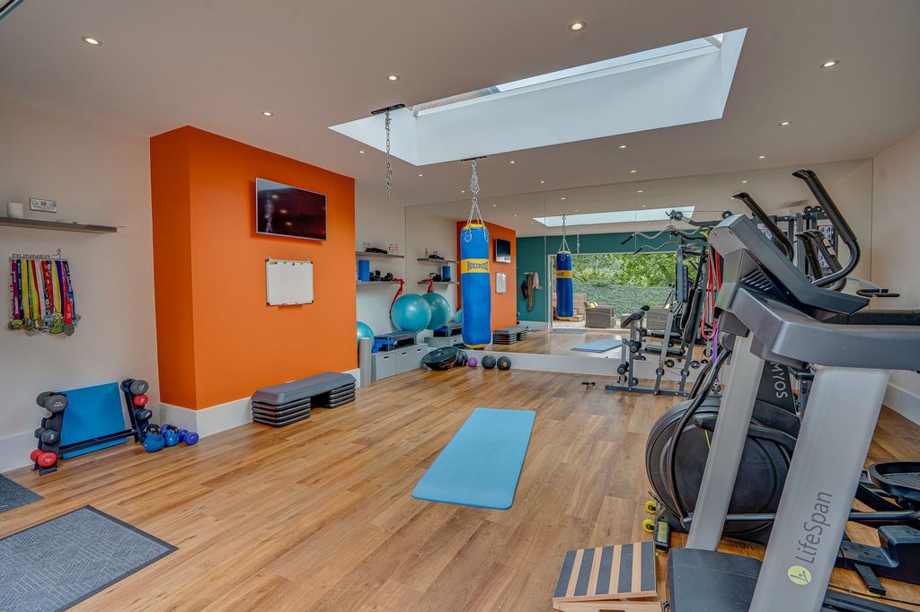 Additional image 8 of 5 bed detached house for saleTelegraph Heights, West End SO30