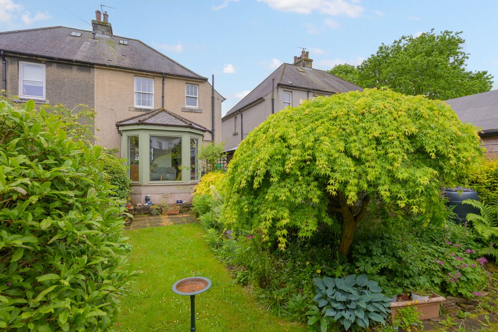 Property photo 3 of 4 Property Image 25