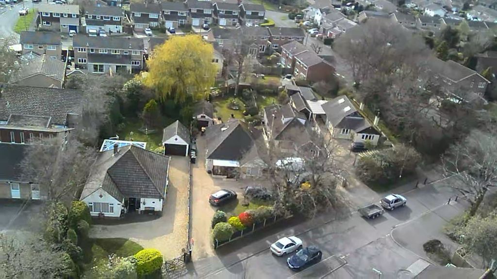 Property photo 2 of 24