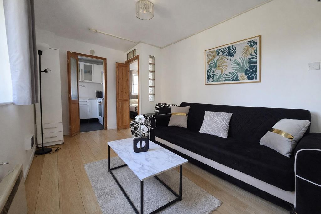 Property photo 2 of 7 File_0000000064A47246Bb01322567F97Eb5.Png