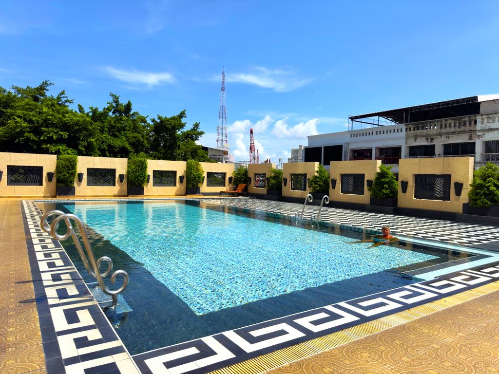 Property photo 3 of 14