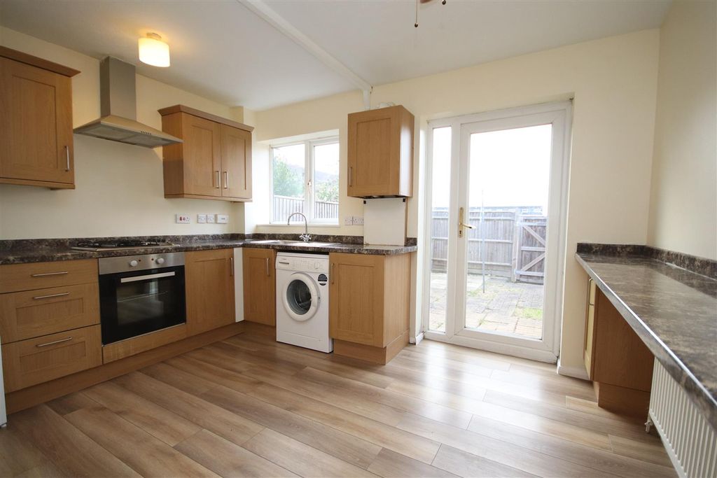 Property photo 2 of 8 Img_0956.Jpg