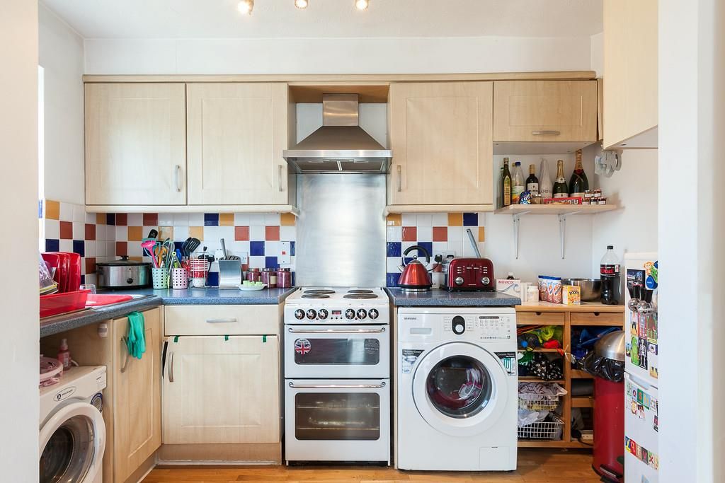 Property photo 2 of 4 F9%20Gleneagles%20Court%20Tw11-2-XL[1].Jpg