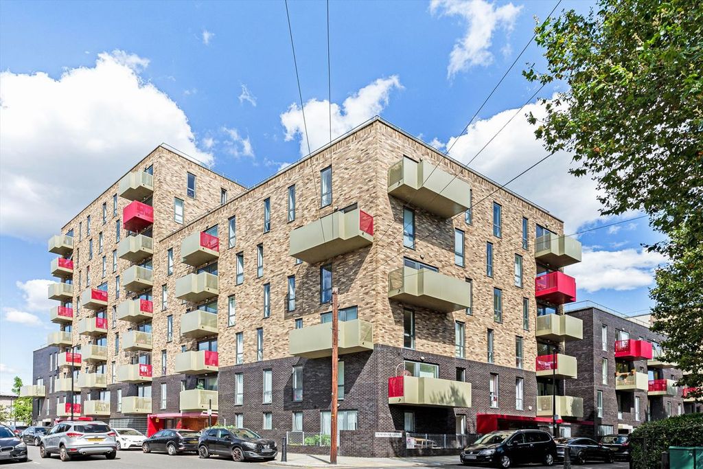 Property photo 1 of 6