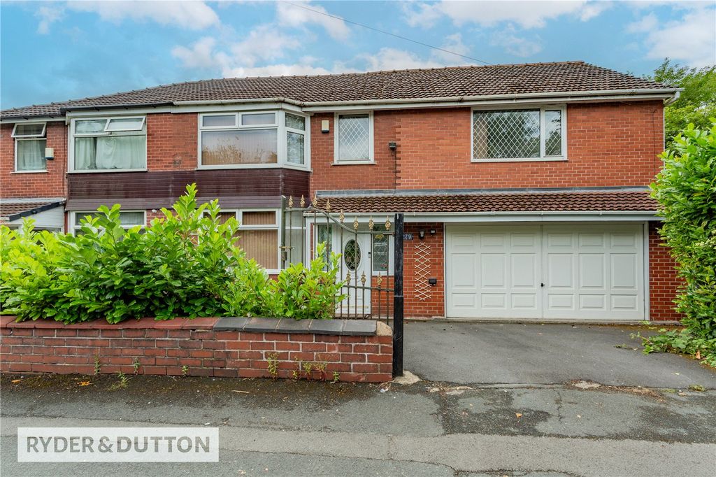 Property photo 1 of 37 Picture No. 40