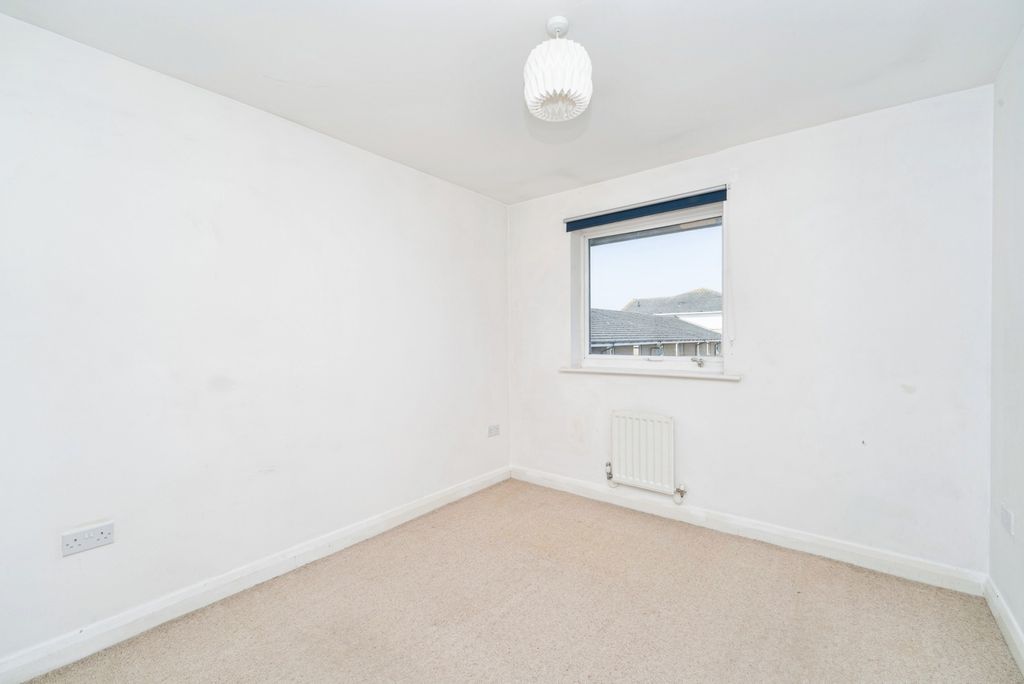 Property photo 2 of 15 Pbox-Img.Jpg