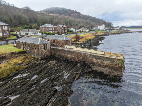 Property photo 2 of 37