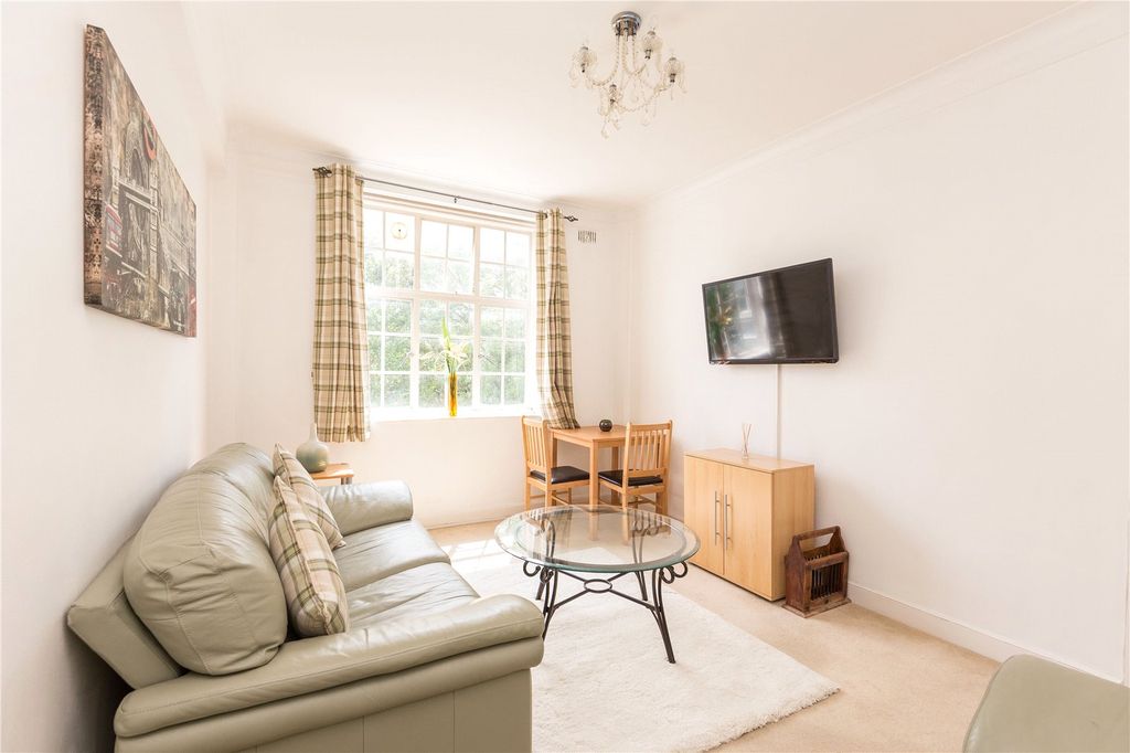 Property photo 2 of 6