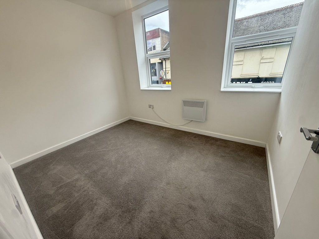 Property photo 3 of 5 Photo 7