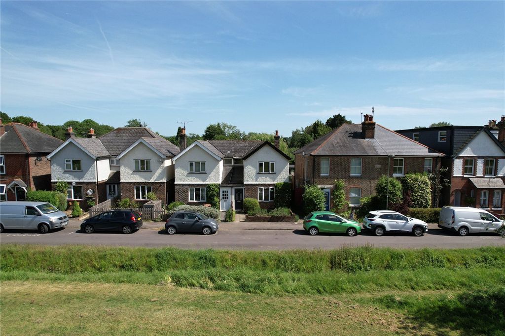 Property photo 1 of 20 Picture No. 23