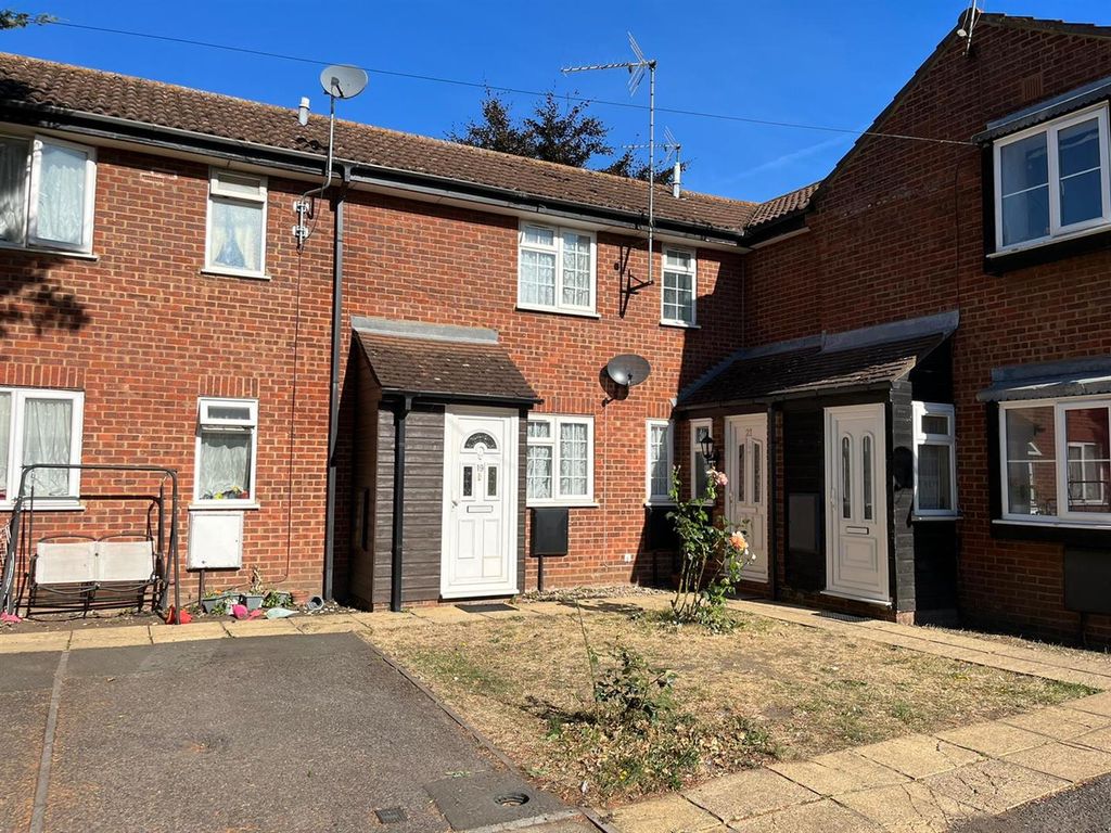 Property photo 1 of 5 Front