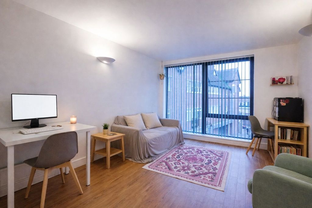 Property photo 1 of 7 1 Bedroom Apartment For Rent