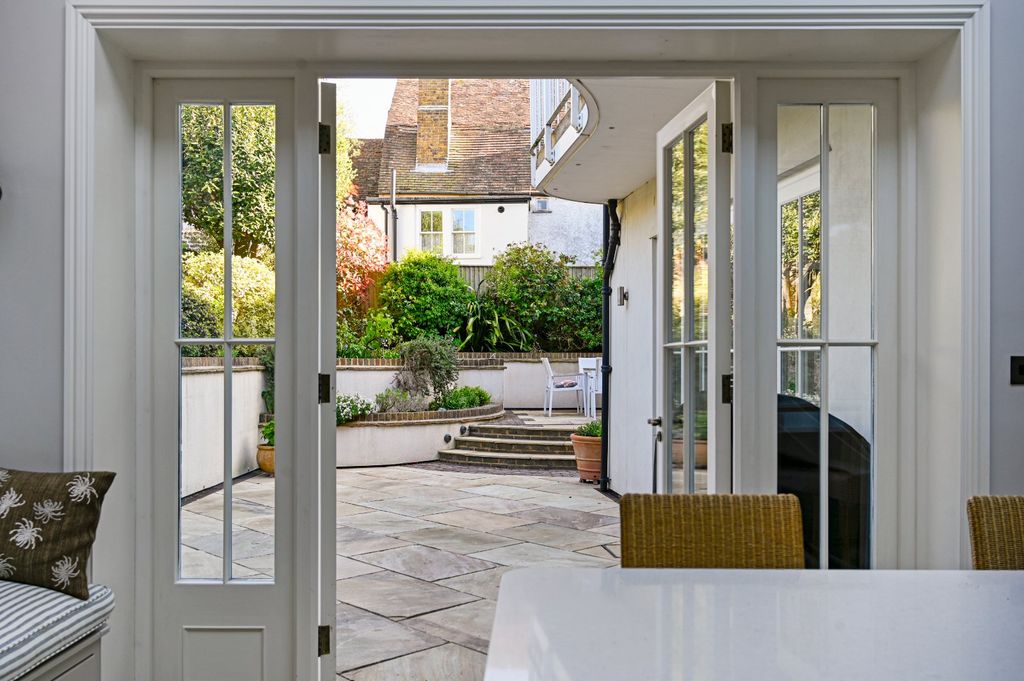 Additional image 25 of 6 bed terraced house for saleMiddle Street, Deal CT14
