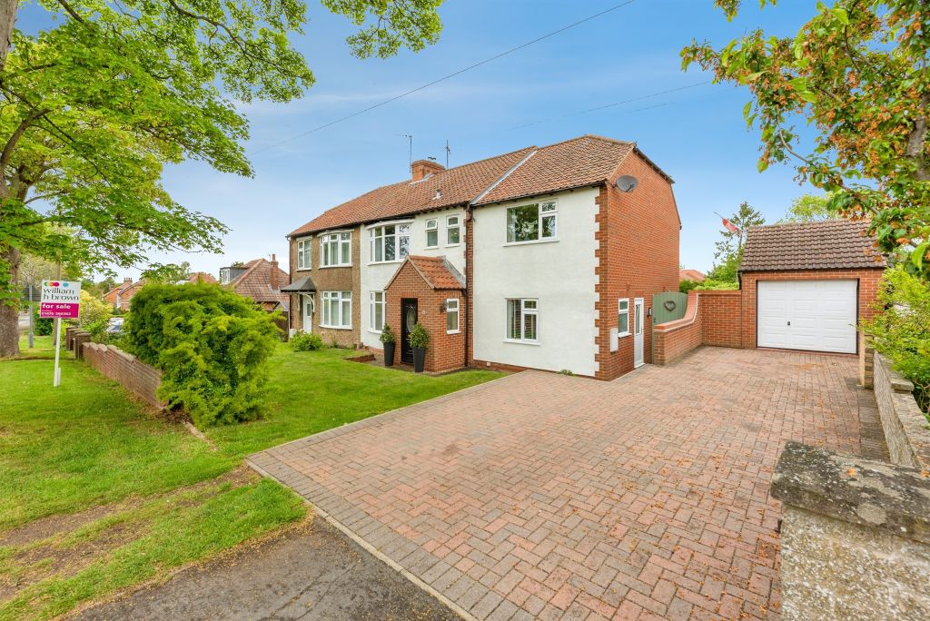 Property photo 1 of 23
