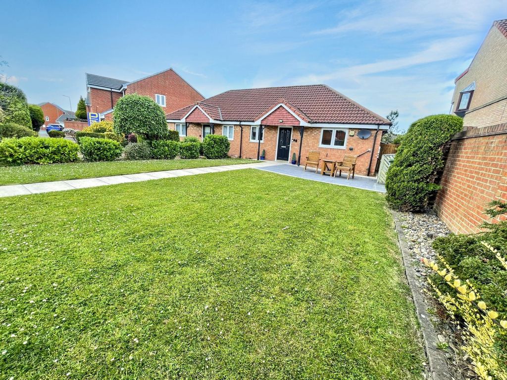 Property photo 3 of 10