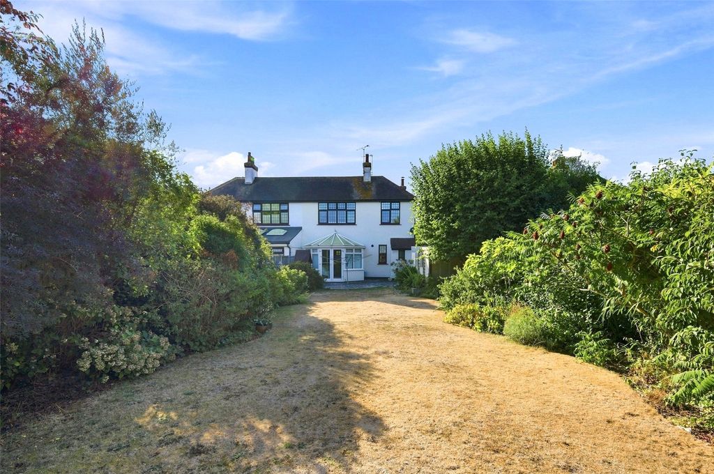 Property photo 3 of 24 Picture No. 30