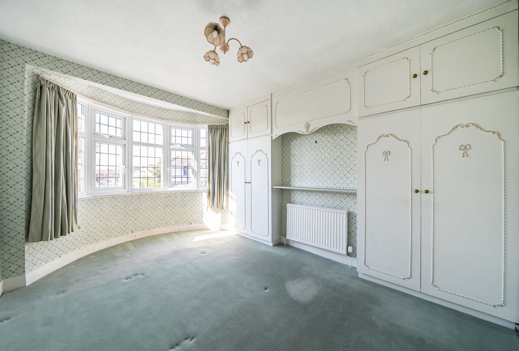 Property photo 3 of 12 1429460-10-69Bd29...