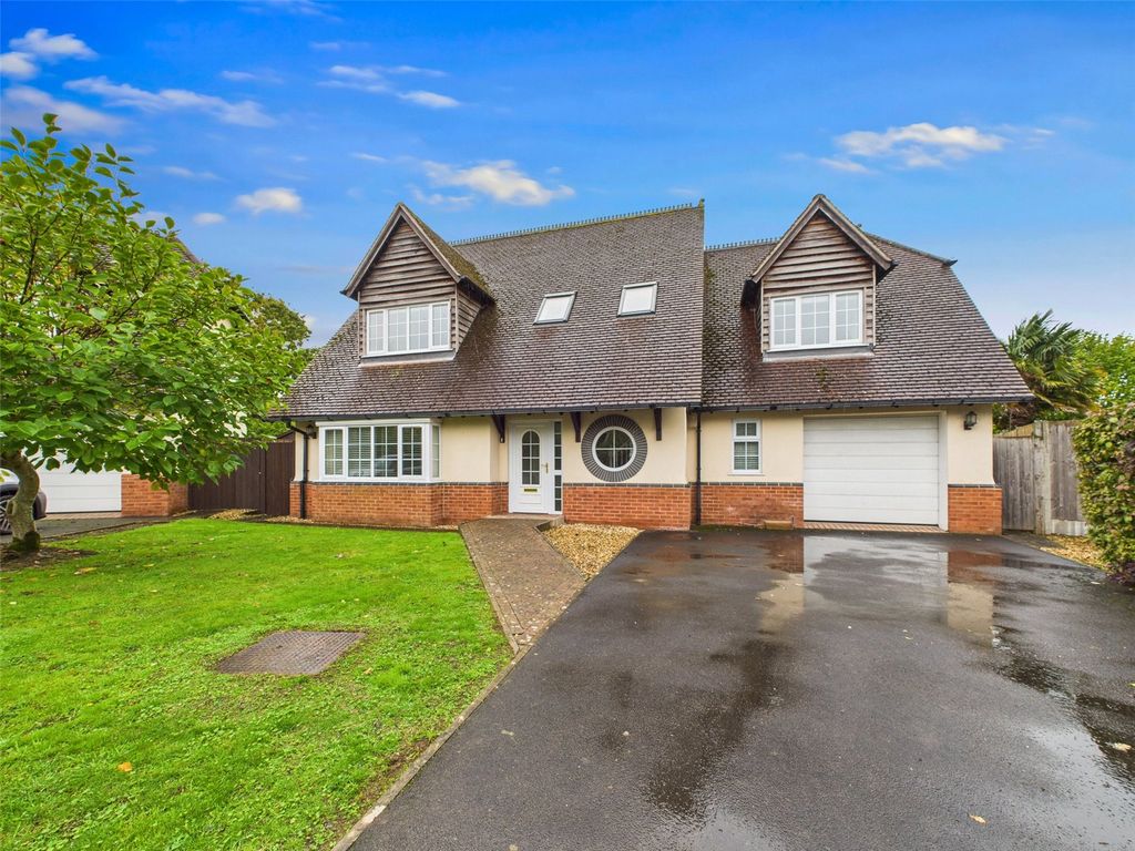 Property photo 1 of 29 Picture No. 06