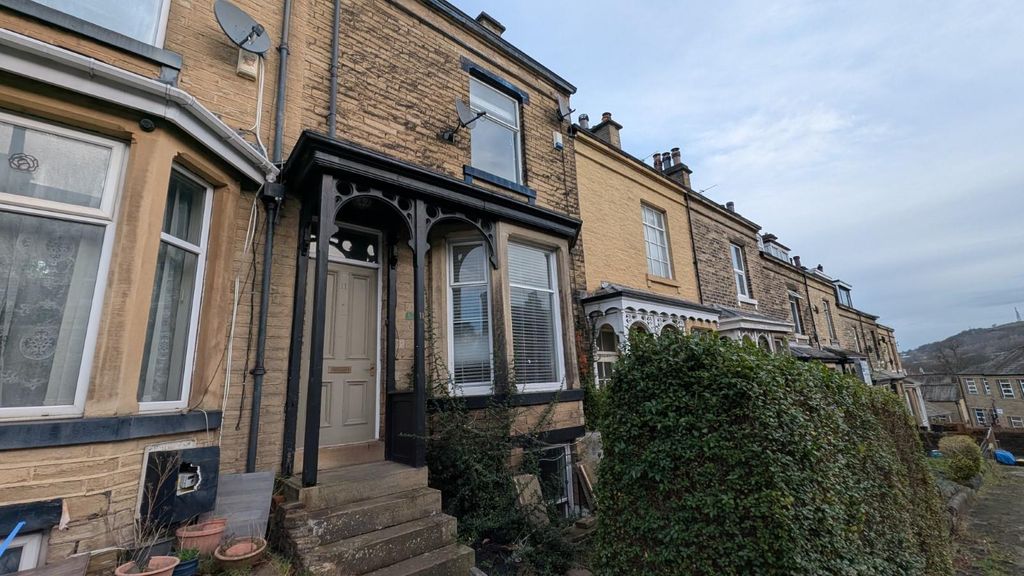 Property photo 2 of 36 Front Elevation