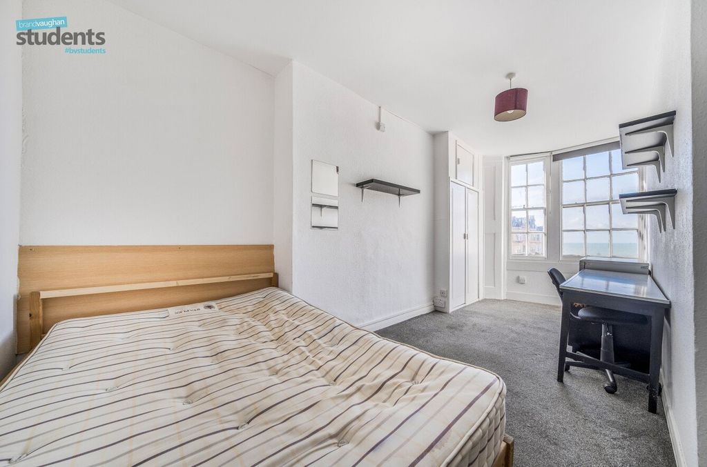 Property photo 1 of 11 Picture No. 23