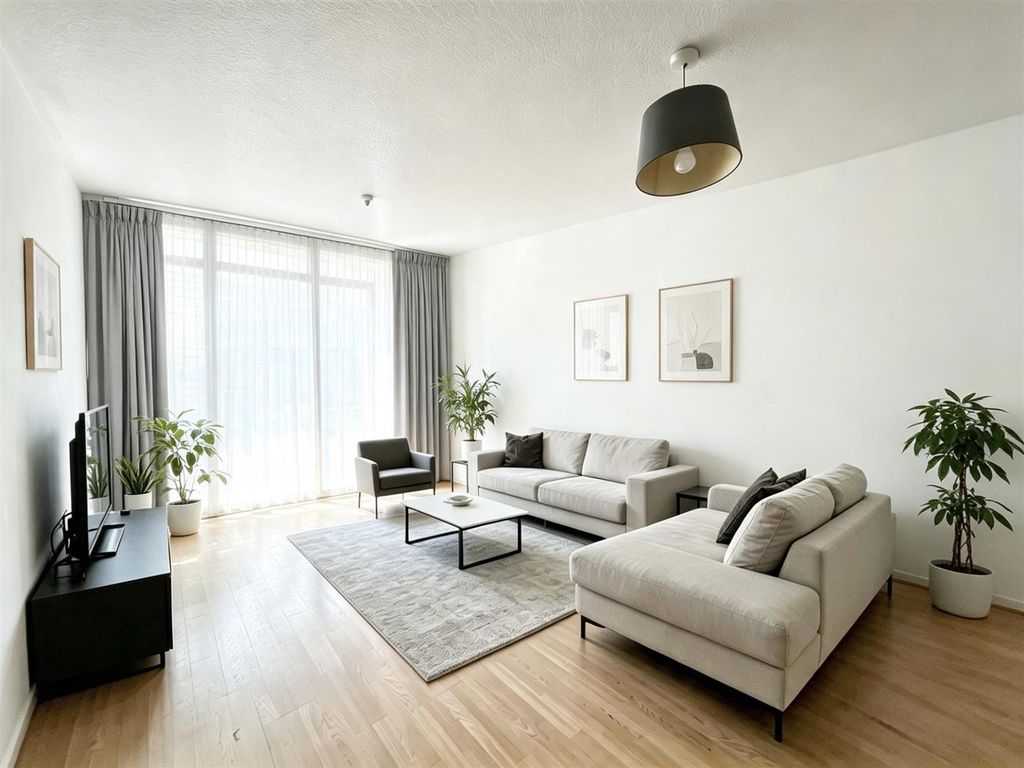 Property photo 2 of 7
