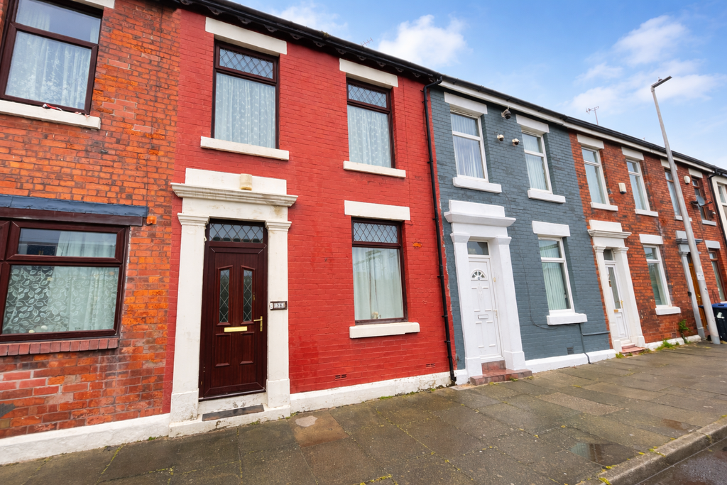 Property photo 1 of 13