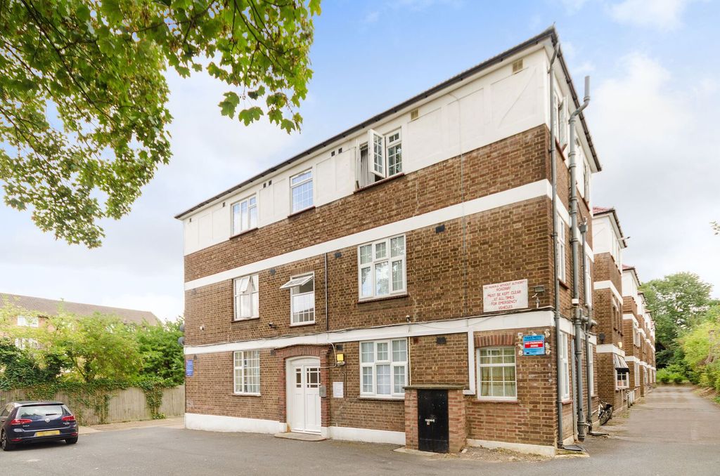 Property photo 1 of 7