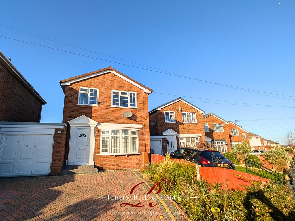 Property photo 1 of 21 Front (Exterior)