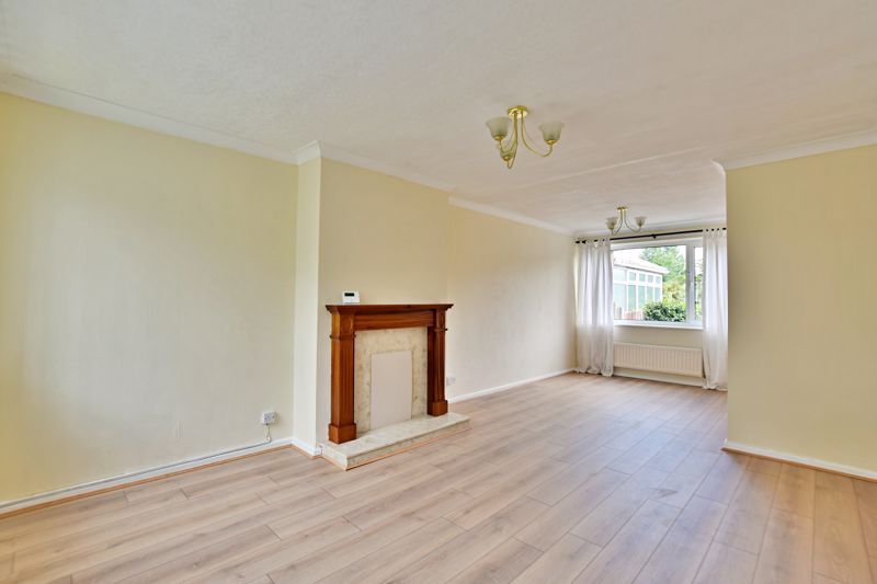 Property photo 3 of 17 Photo 3