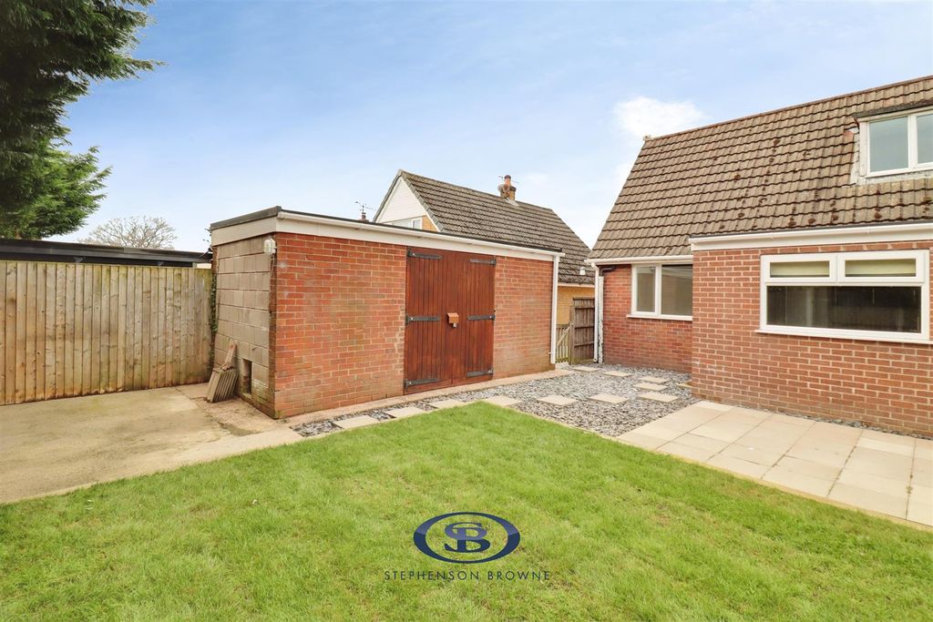 Property photo 3 of 24