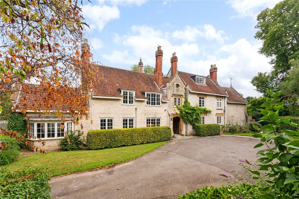 Property photo 1 of 19 Picture No. 04