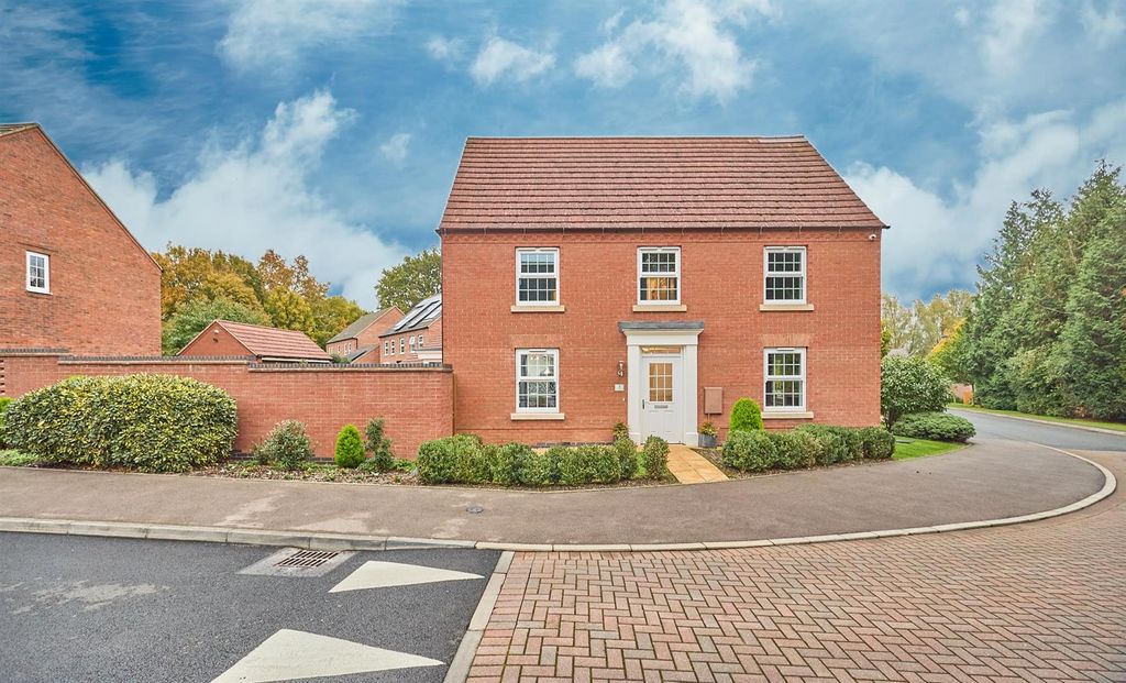 Property photo 1 of 25 Front.Jpg