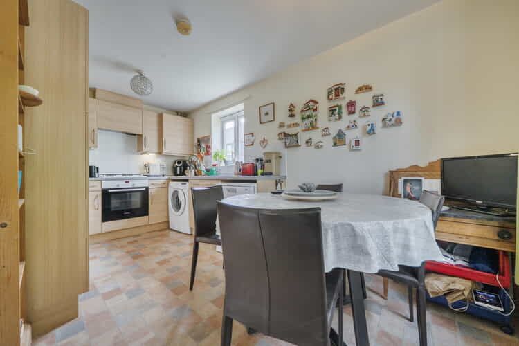 Property photo 3 of 20