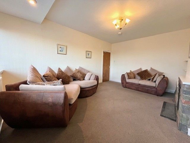 Property photo 3 of 18 Photo 3