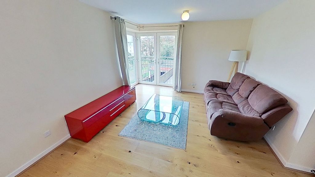 Property photo 1 of 13 Picture No. 23