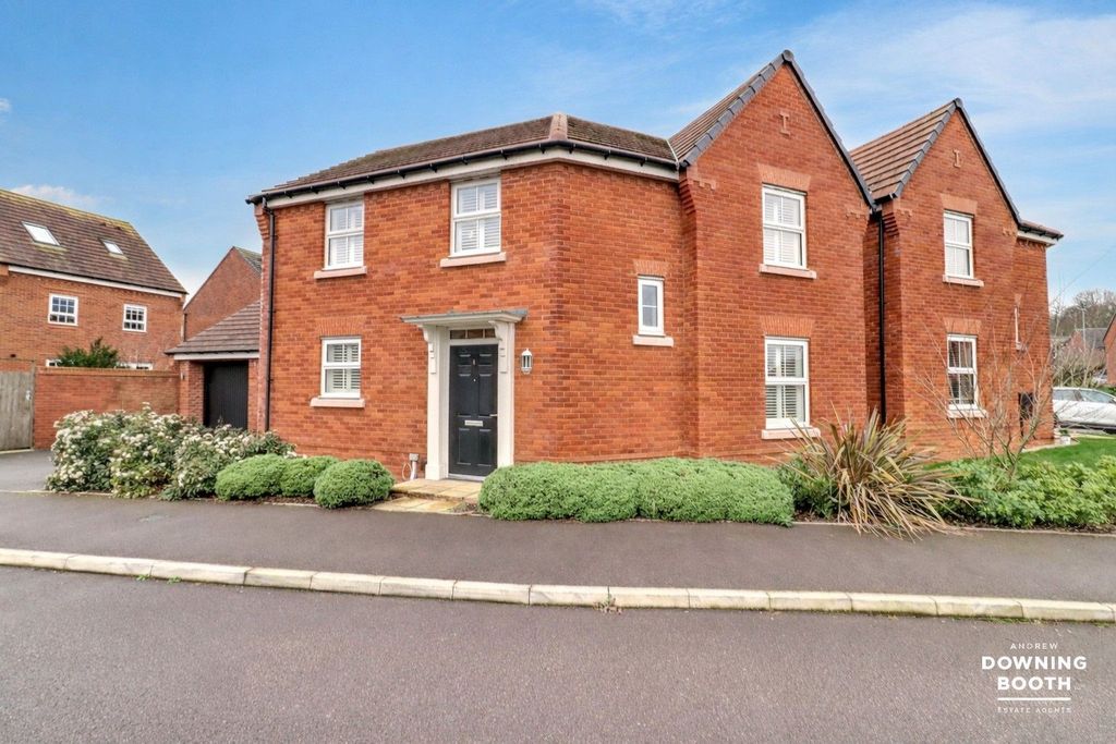 Property photo 1 of 29