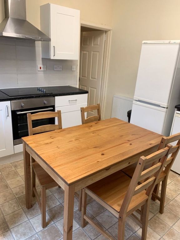 Property photo 3 of 33 Picture No. 27