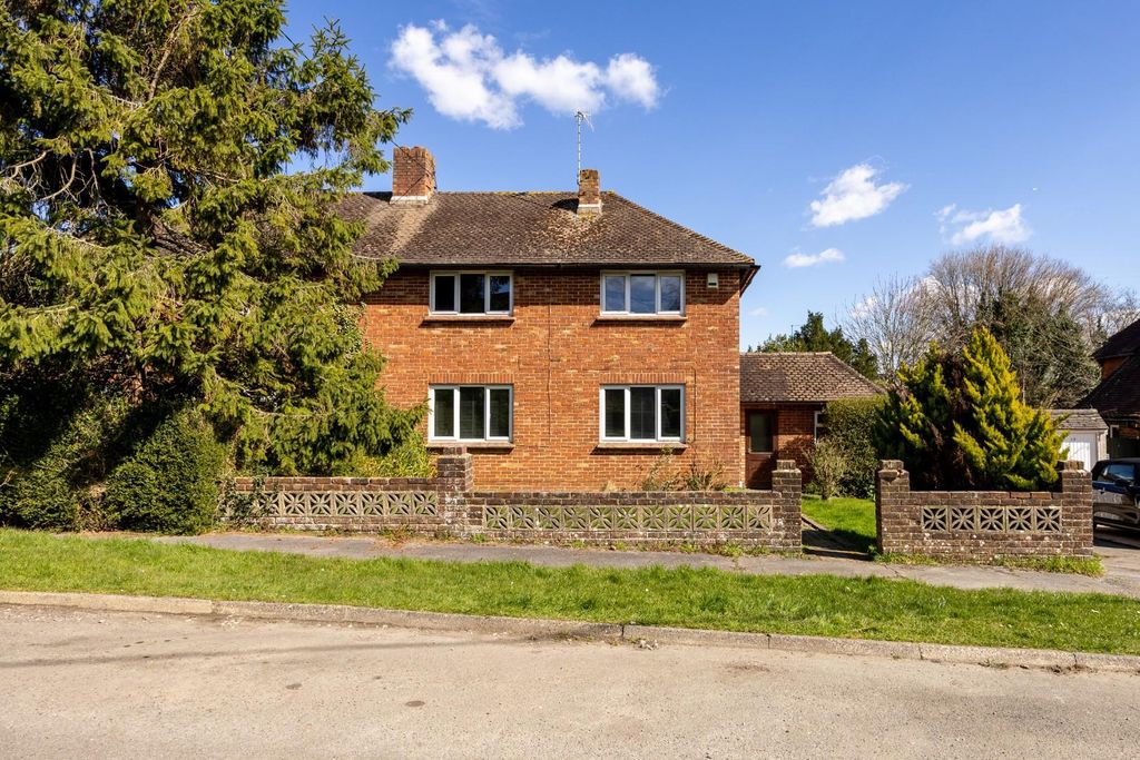Property photo 1 of 16 External