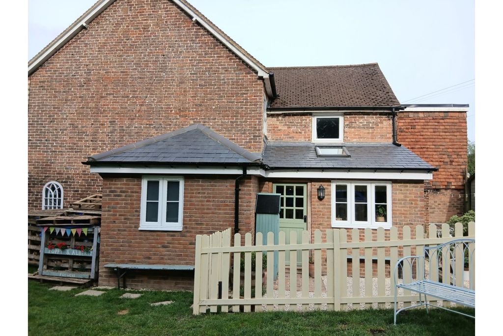 Property photo 2 of 16