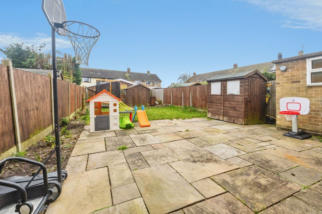 Property photo 2 of 18