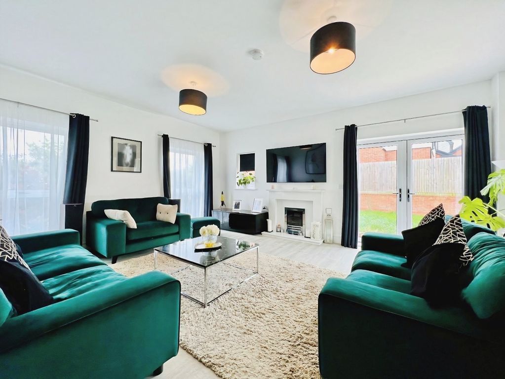 Property photo 3 of 20